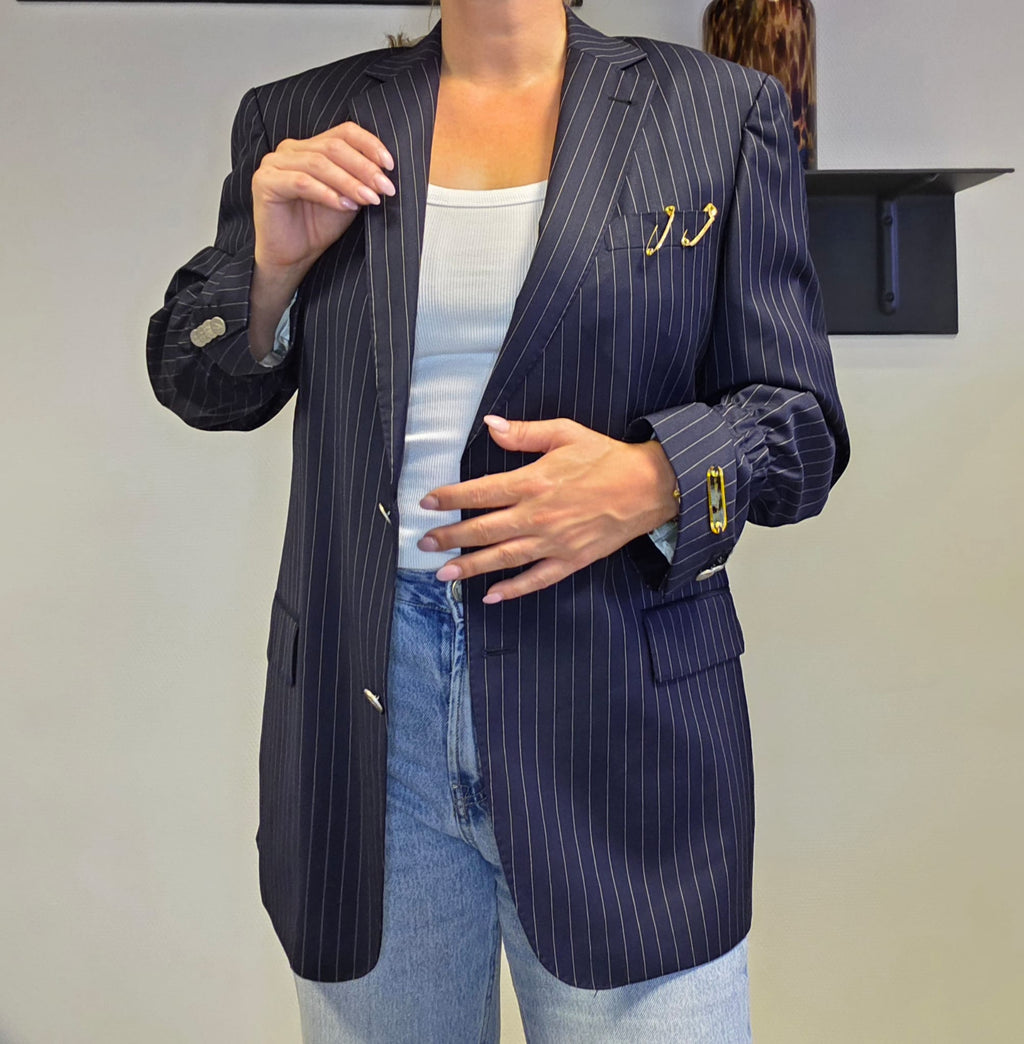 Blazer Faye D.