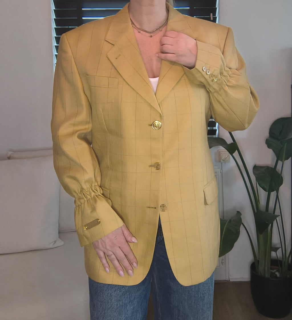Blazer June