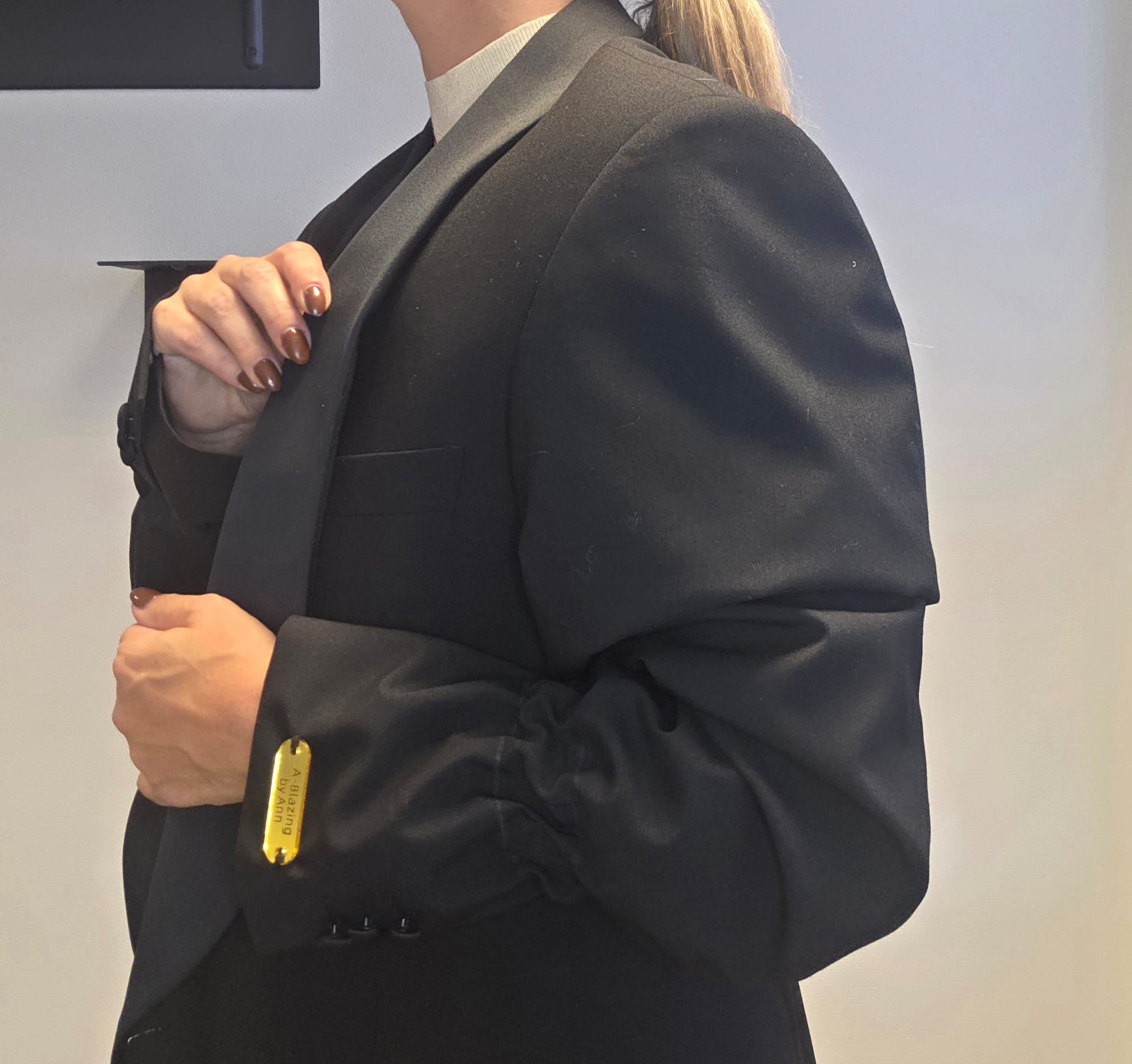 Blazer smoking II