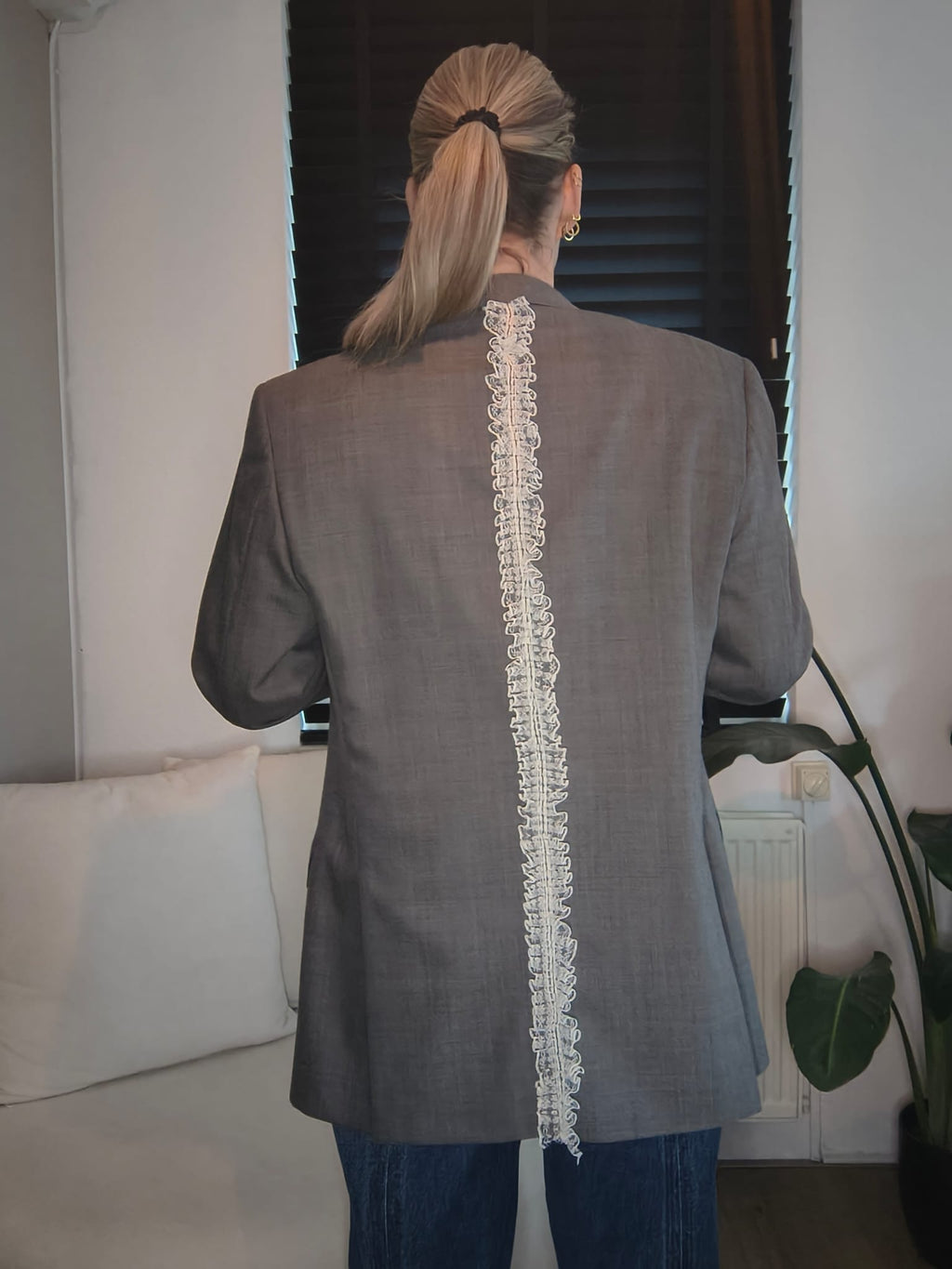Blazer Deniece